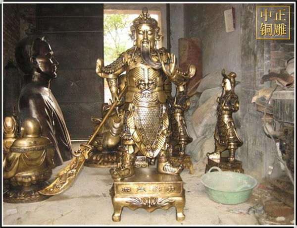 銅雕關(guān)公廠家.jpg 銅雕關(guān)公廠家.jpg