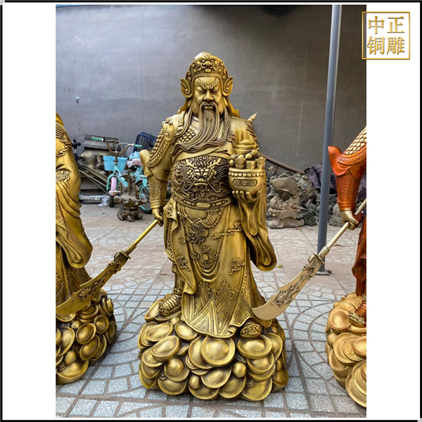 純銅貼金小型提刀關公雕塑價格.jpg 純銅貼金小型提刀關公雕塑價格.jpg